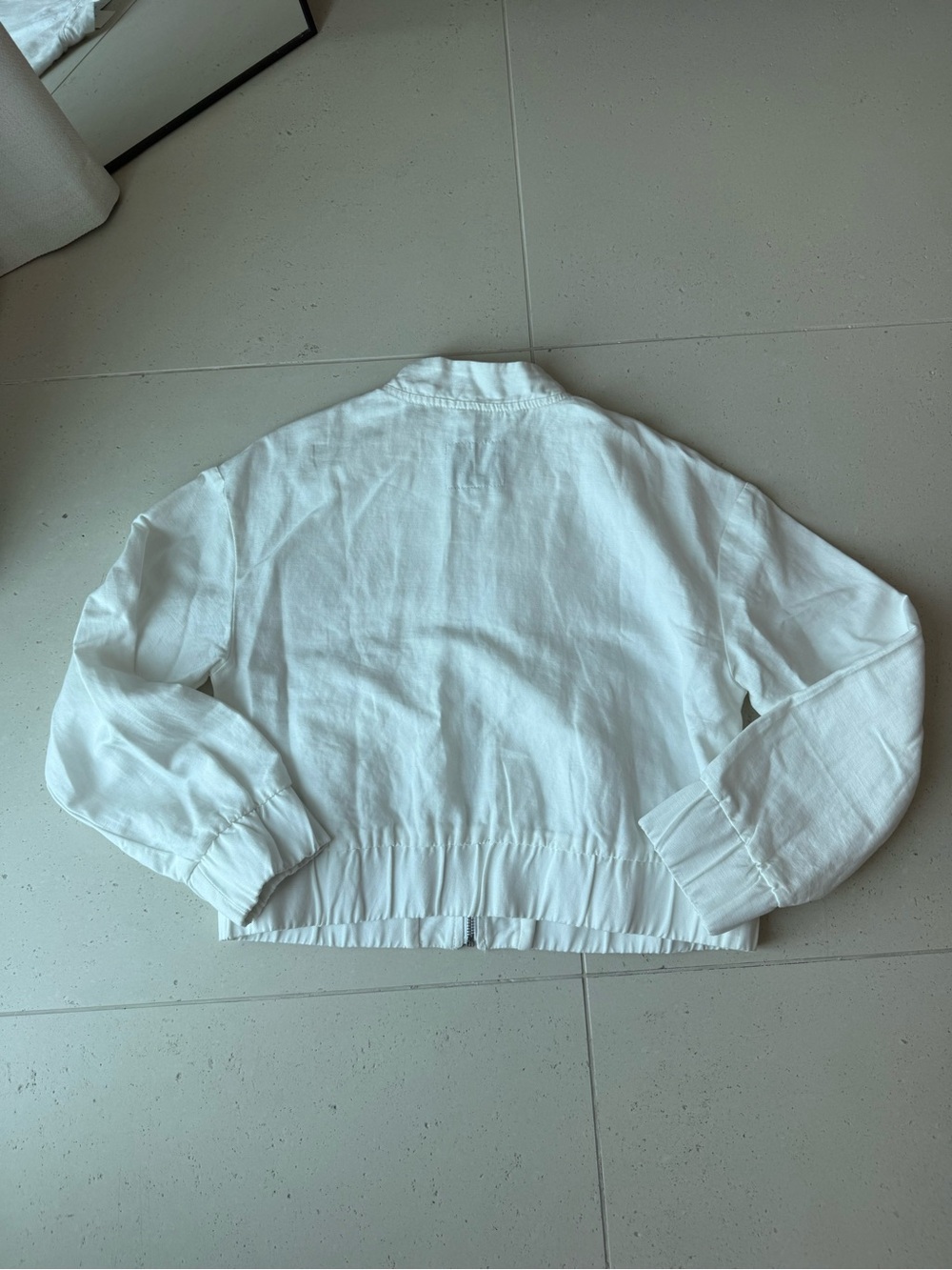 Evereve Sanctuary White Linen Bomber Jacket - Picture 2 of 5